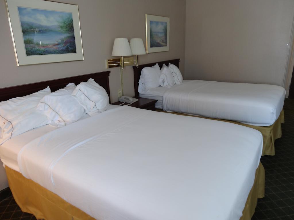 Briarwood Inn - Sparta Rum bild